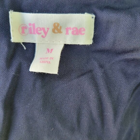 Women's Riley & Rae Lace Dress. Medium. - Picture 12 of 12